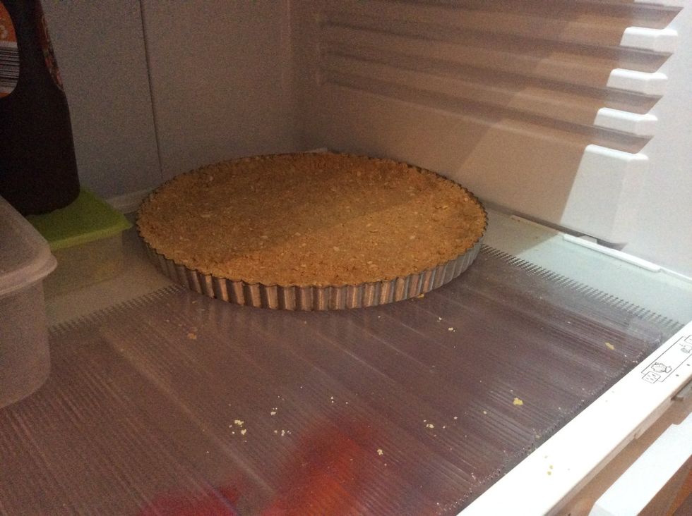 Place in the refrigerator for 1 hour