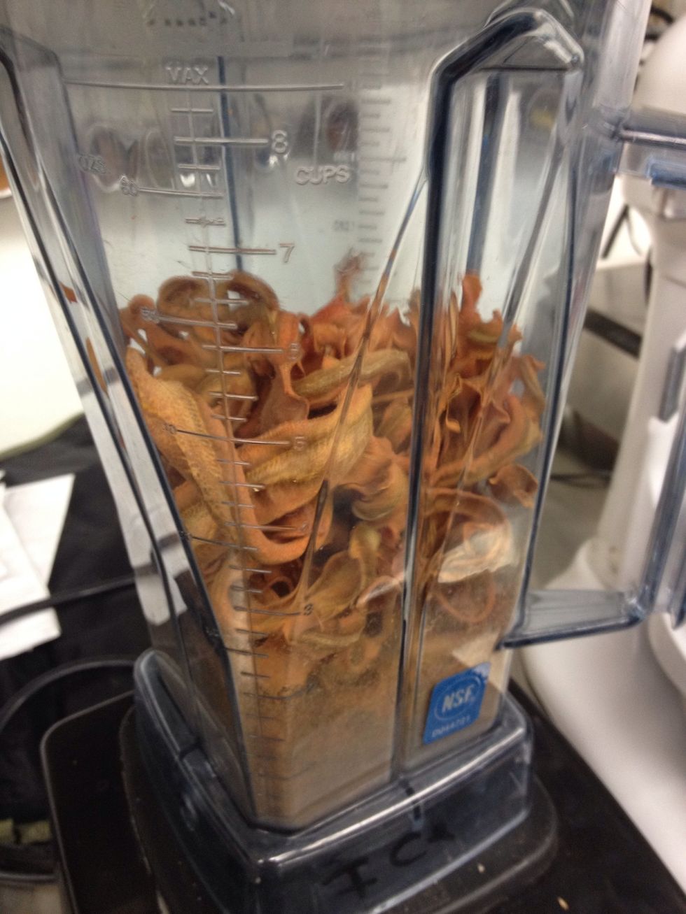 Place into a Vitaprep and grind on high speed until the carrots are a fine powder.