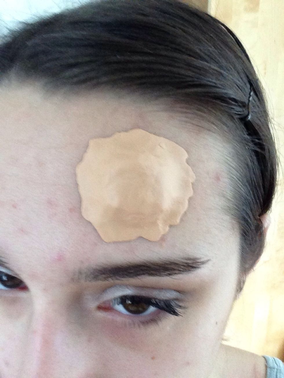 Place it on your face and form a bump
