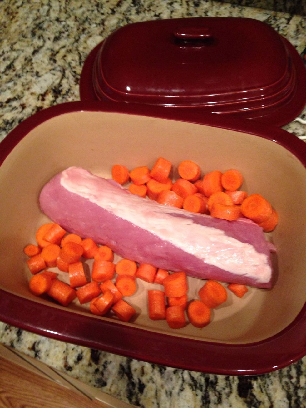 How to cook pork tenderloin pampered chef deep dish baker B+C Guides