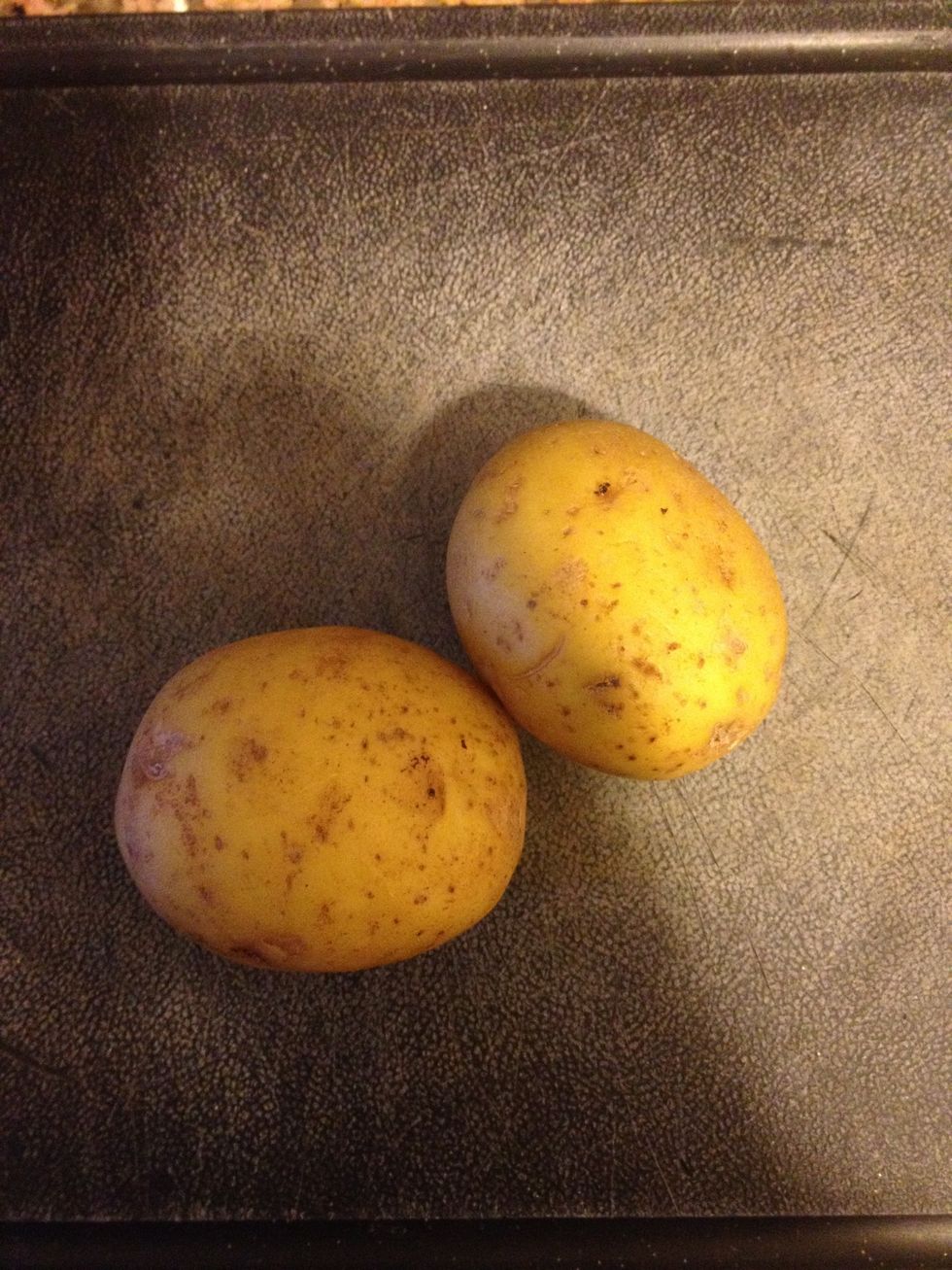 Place potatoes on cutting board