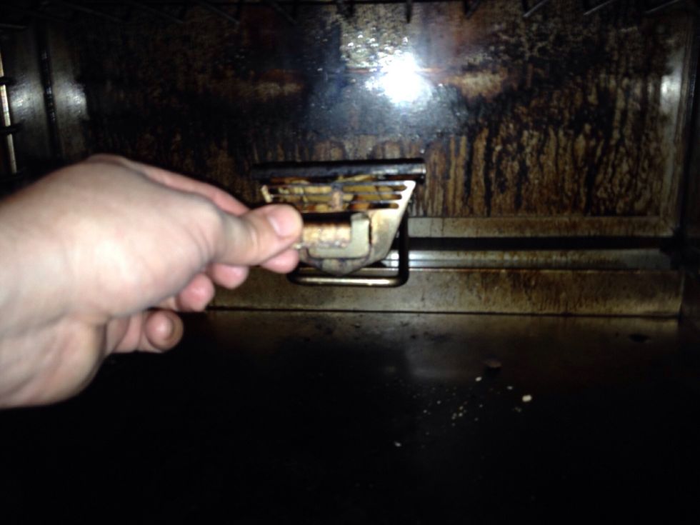 Place smoke box in unit