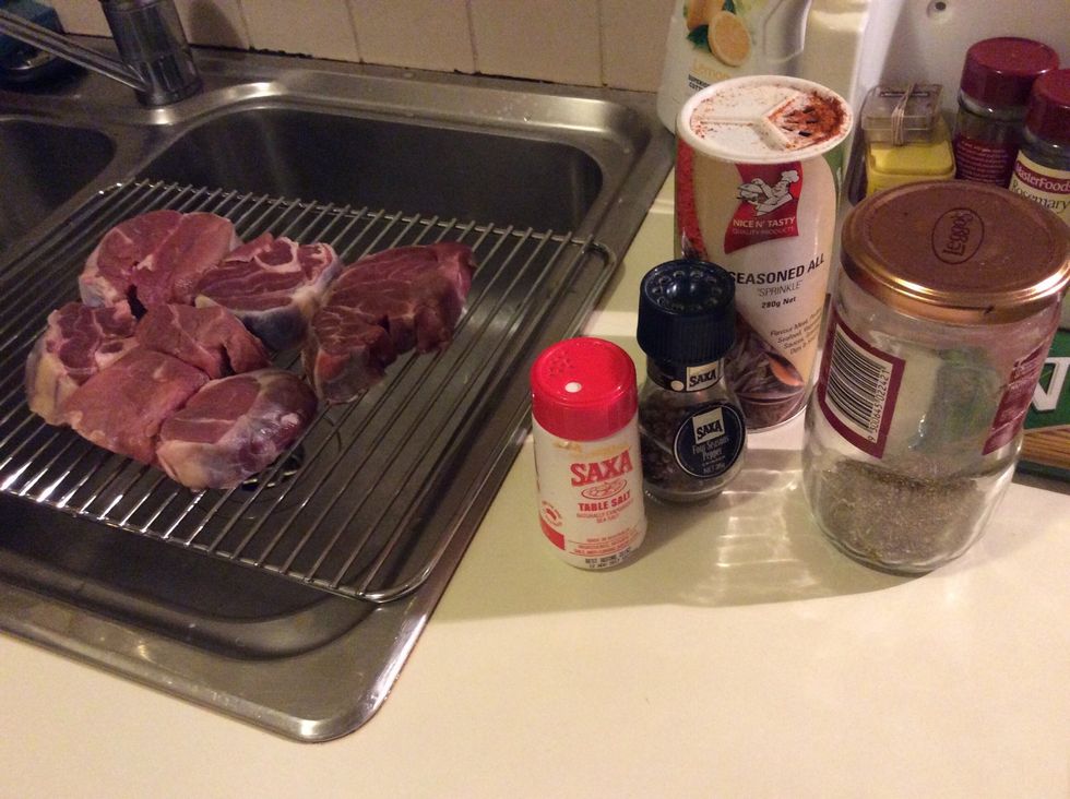 Place steaks on a wire rack