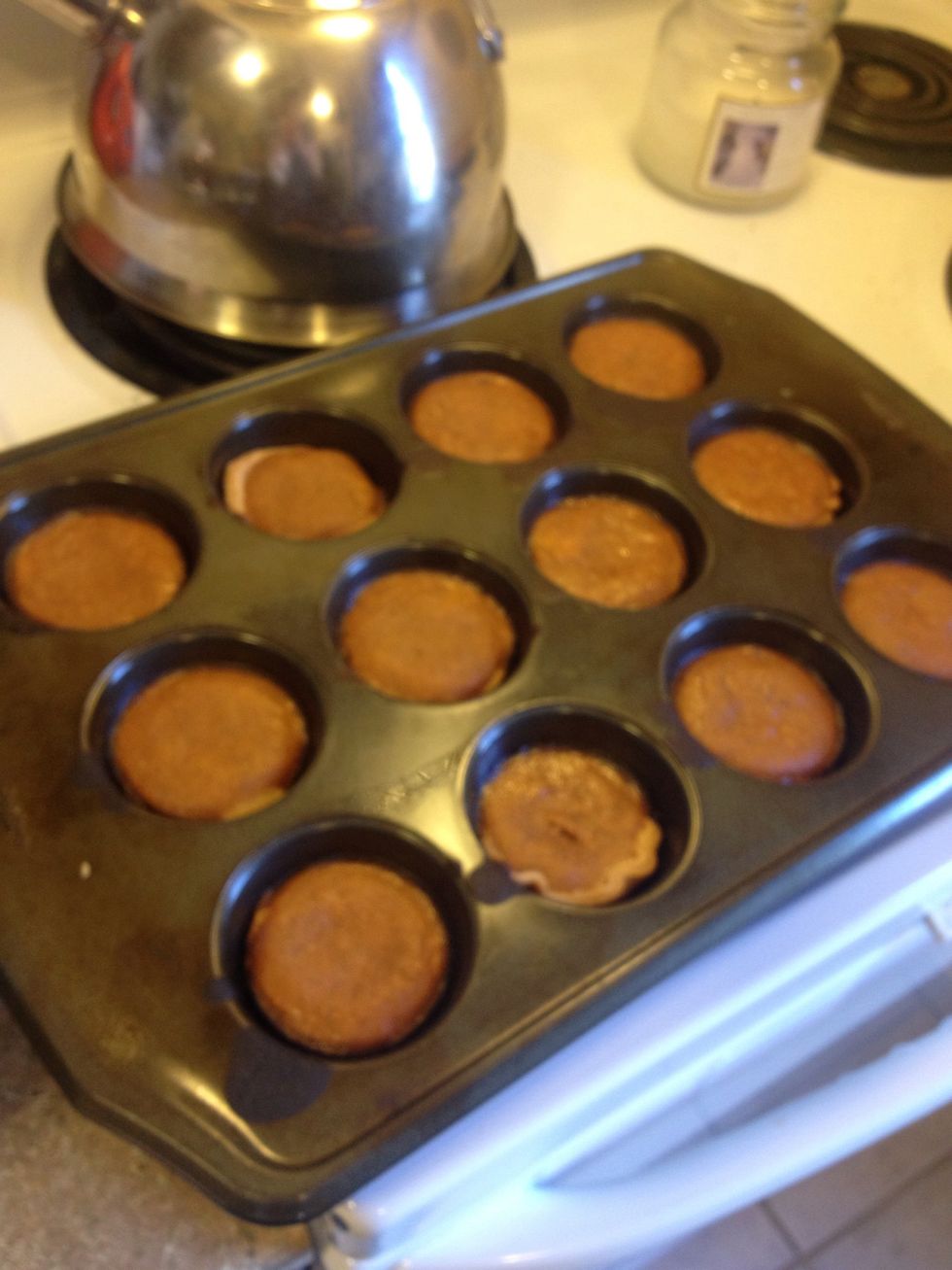 Place tarts on cooling rack