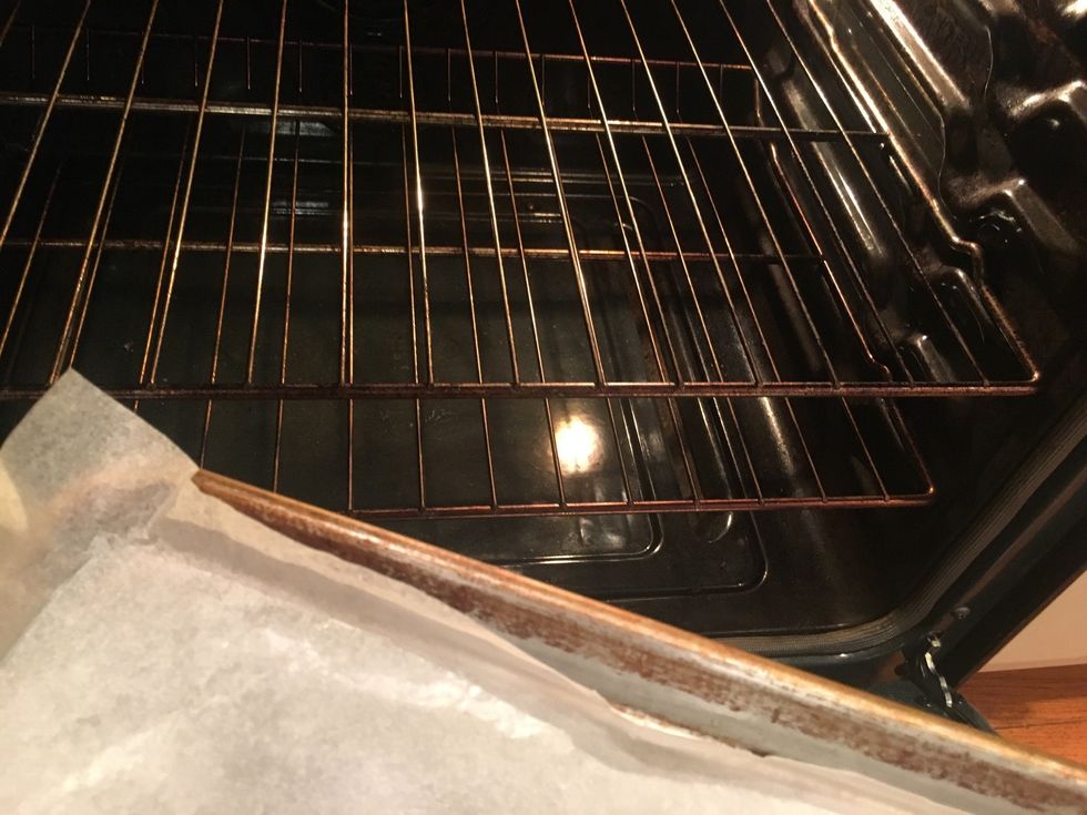 Place the cookies in the oven and bake for 8-10 minutes