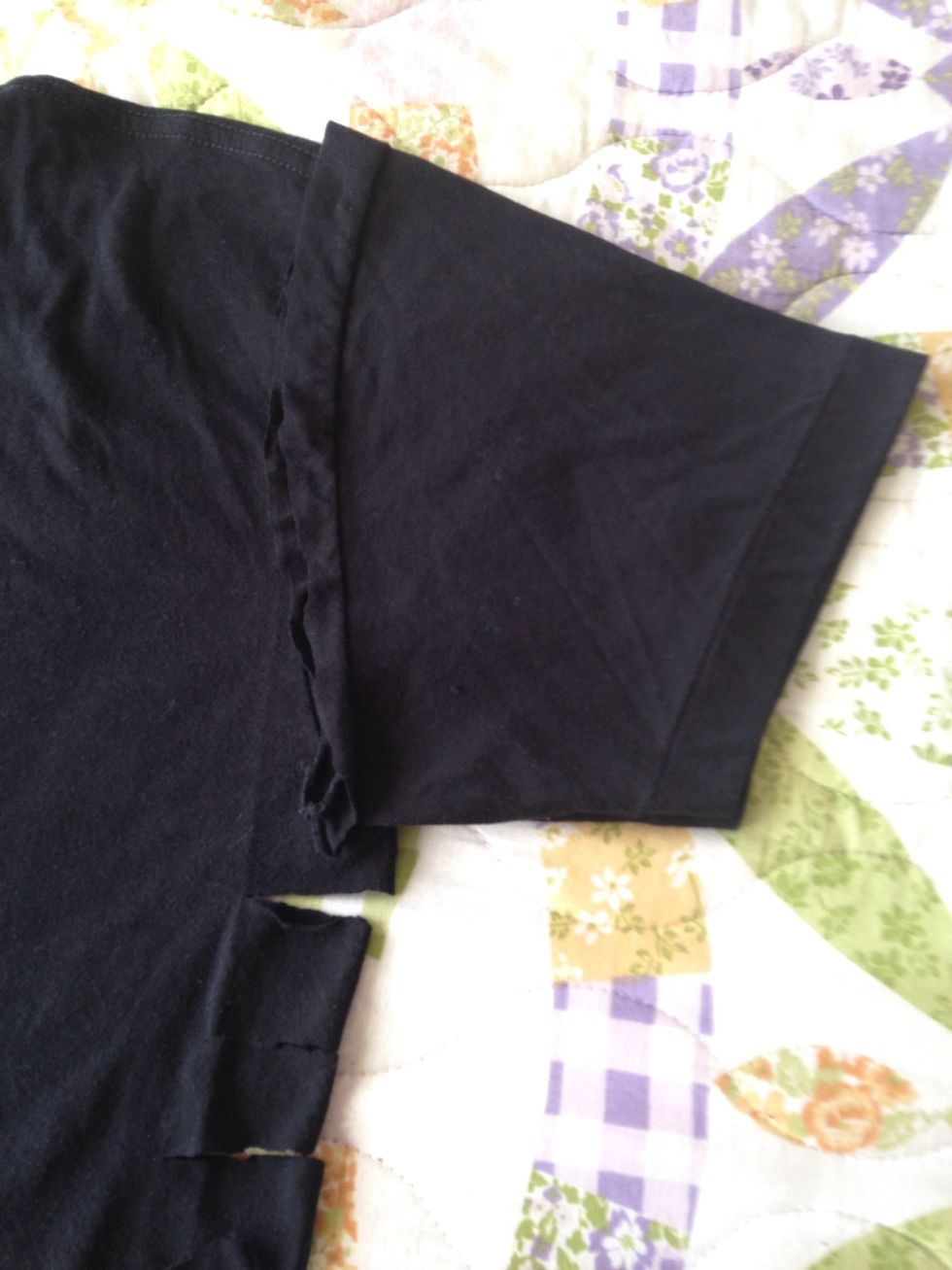 Place the cutoff on the other sleeve as a guide to ensure you cut it following the same pattern.