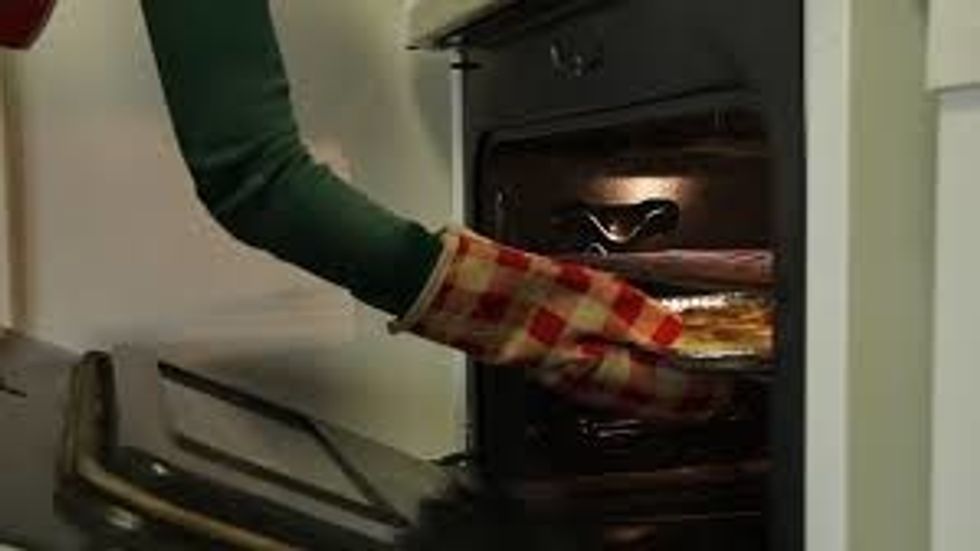 place the dough into the oven and leave it in for 15 to 20 minutes