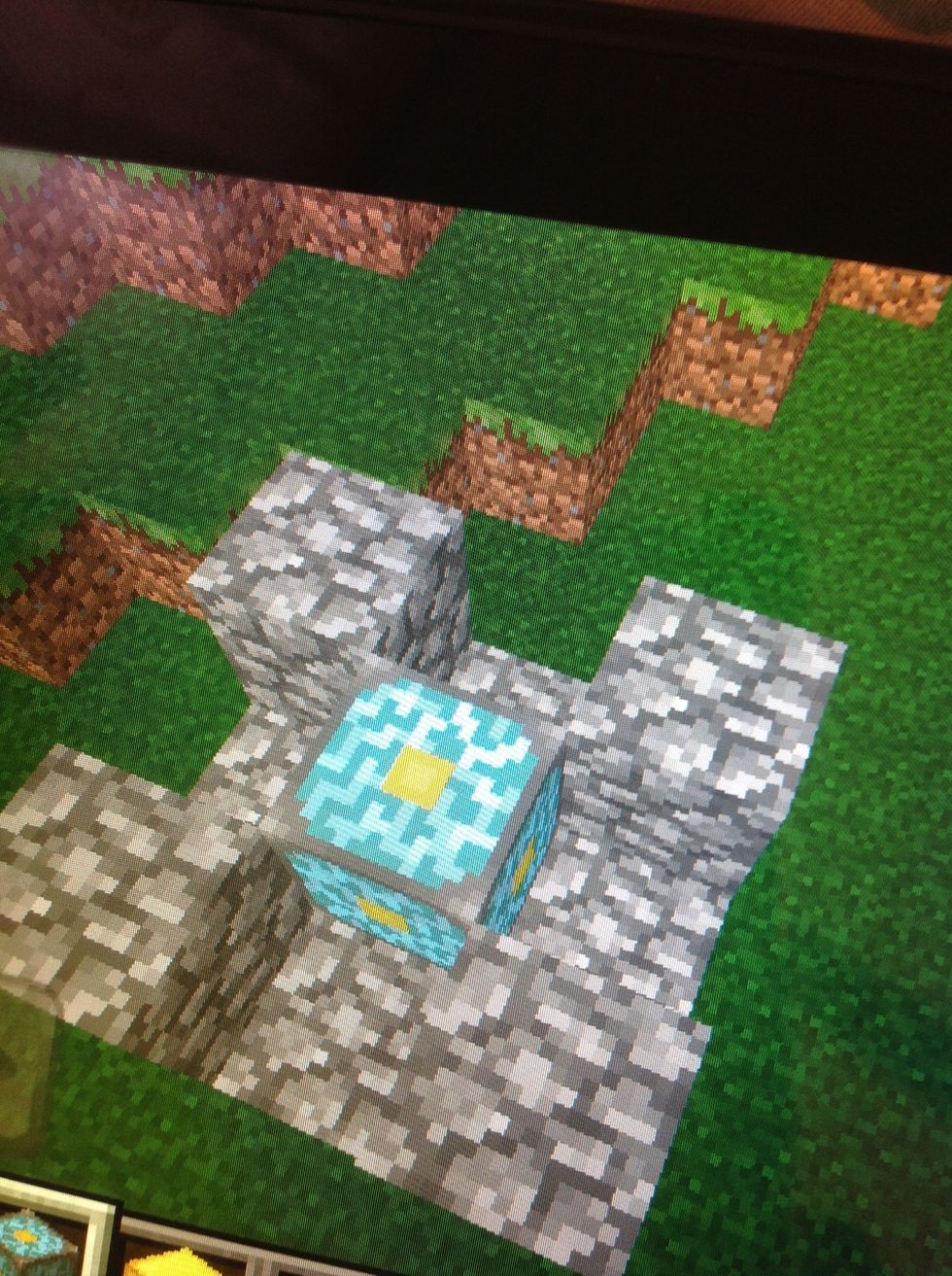 Place the nether reactor in the middle.