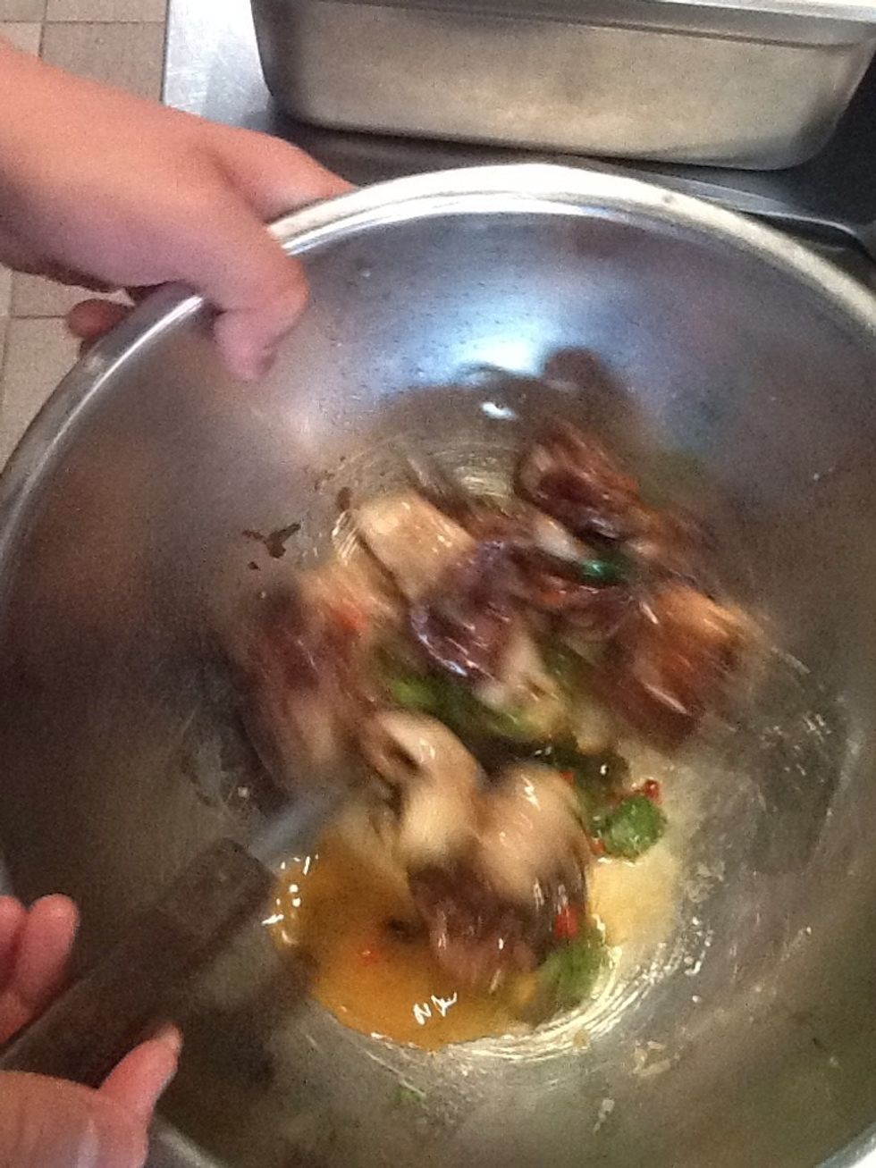Place the octopus in a sauce bowl