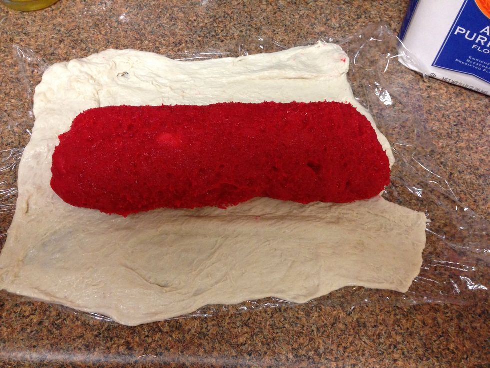 Place the pudding in the middle