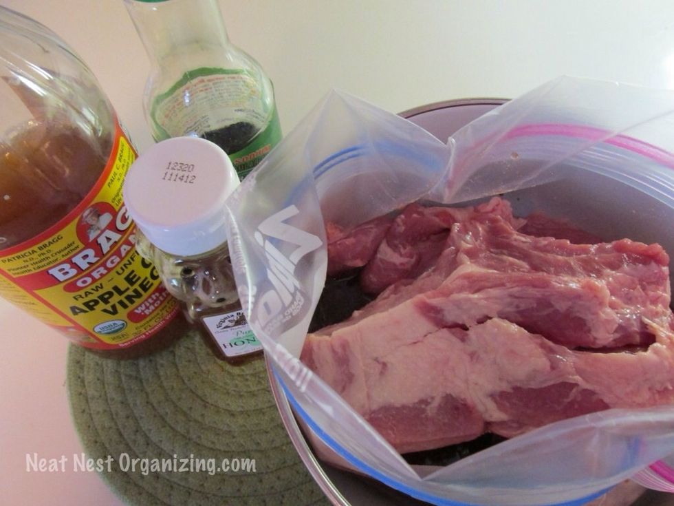Place the ribs in the bag.