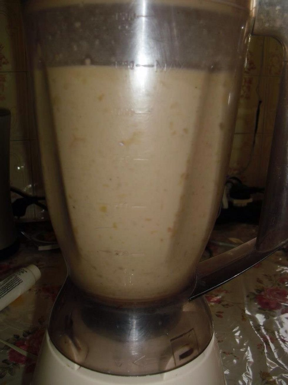 Place the soup in a food processor or if you have a hand blender this is much easier to use.Blend well till smooth, it may be necessary to do this in two batches.