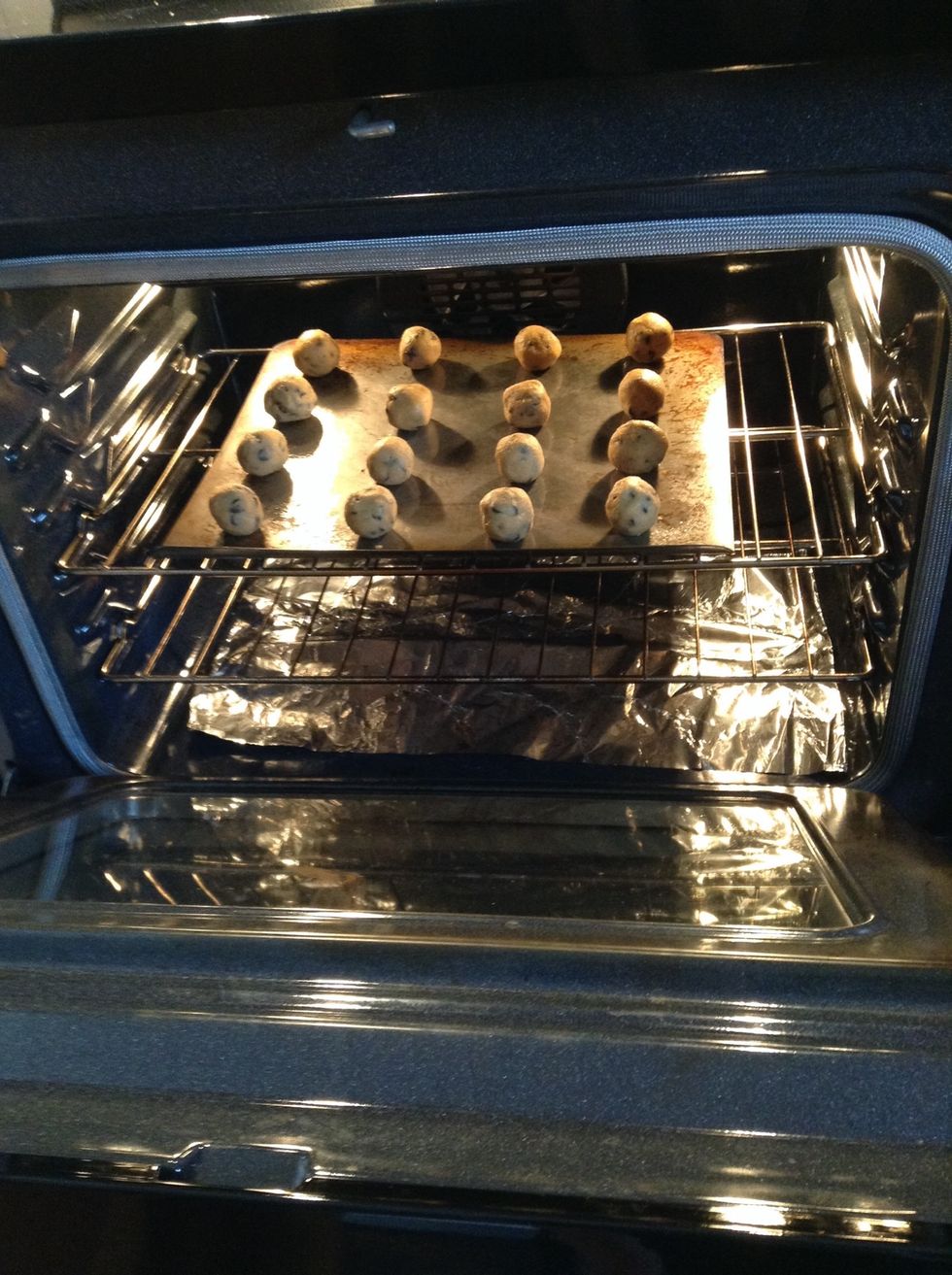 Place those bad boys in oven and cook for 10-12 minutes