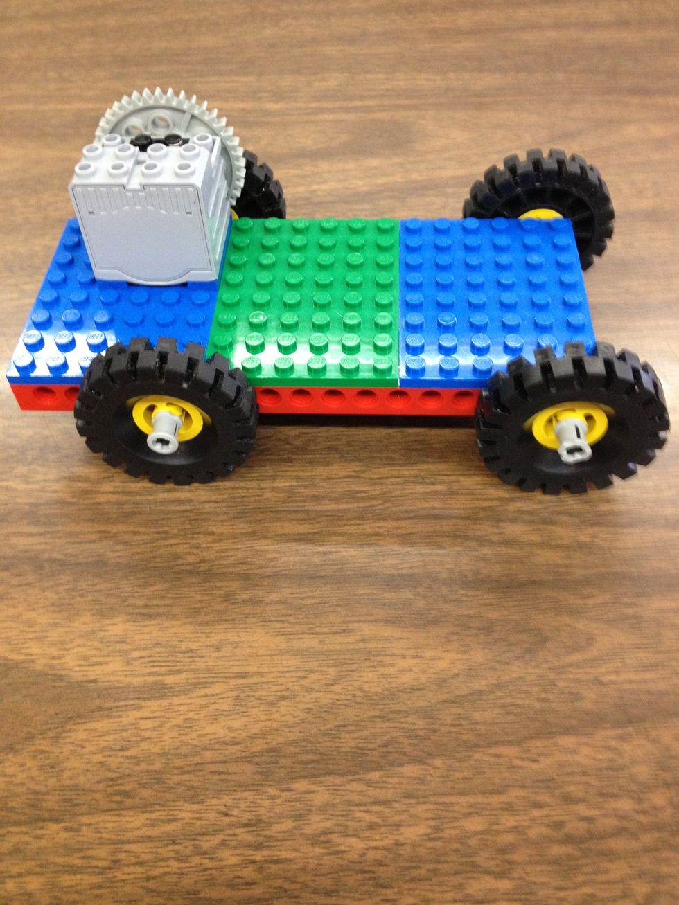 Place three bushes on the axles.