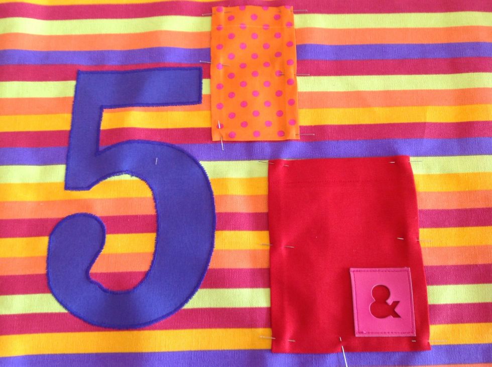 Placera ut fickan/fickorna d\u00e4r du vill dem.