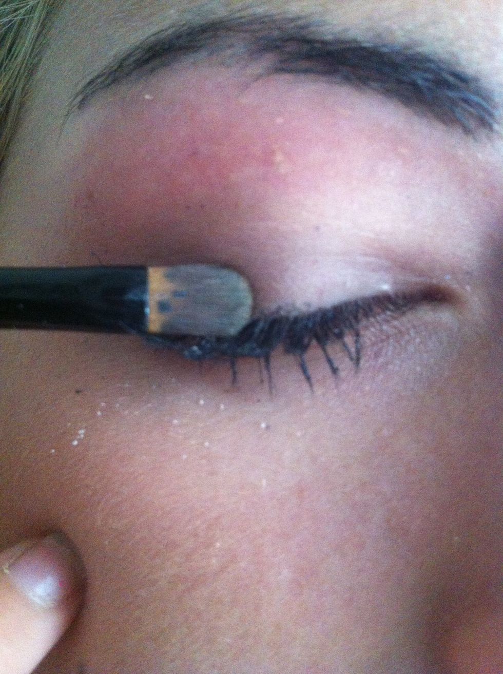 Placing this over the whole eyelid