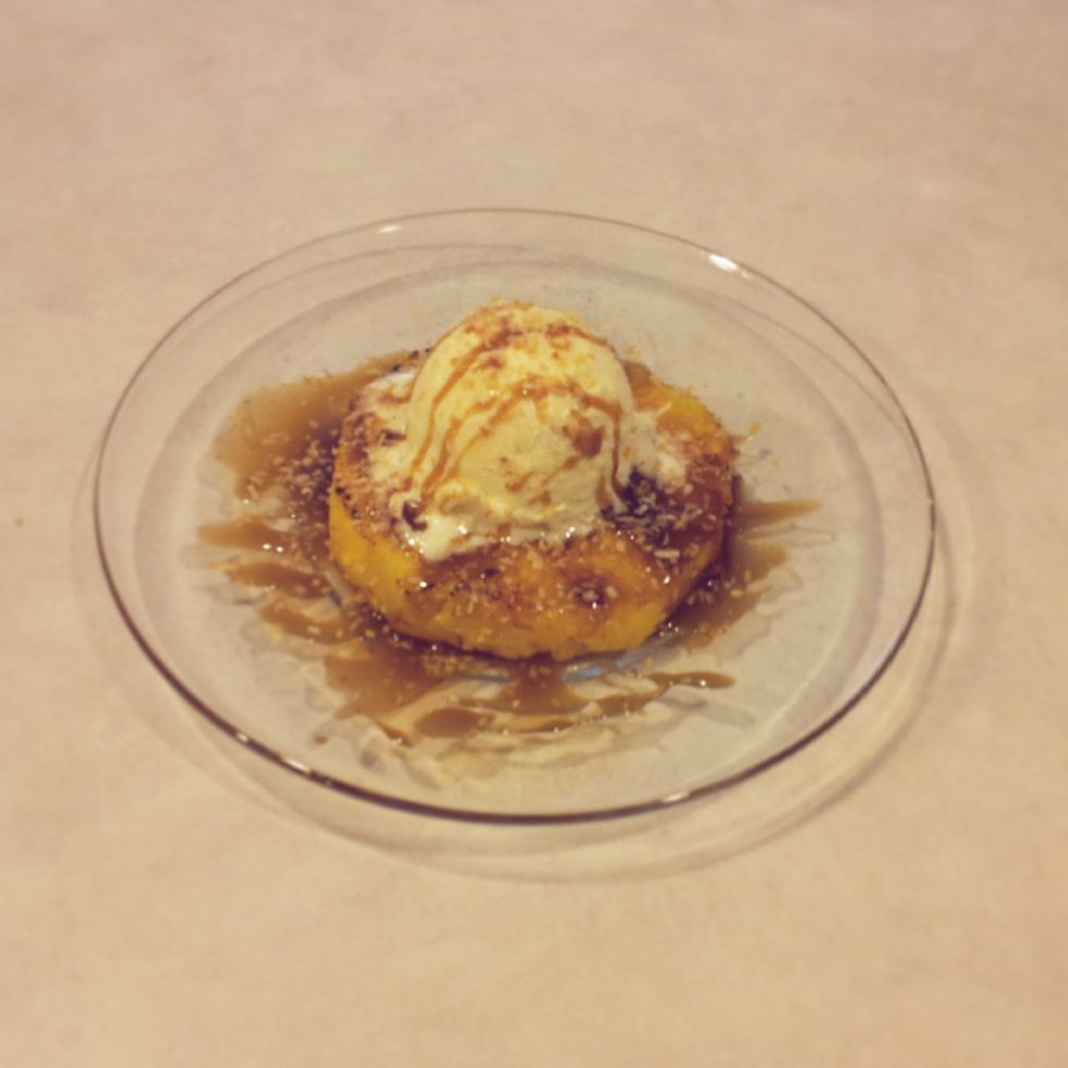 Plate it up with a scoop of vanilla ice cream and top it off with the caramel and toasted coconut. It's the perfect dessert for a summer cookout.. or really any occasion! Hope you enjoy :)