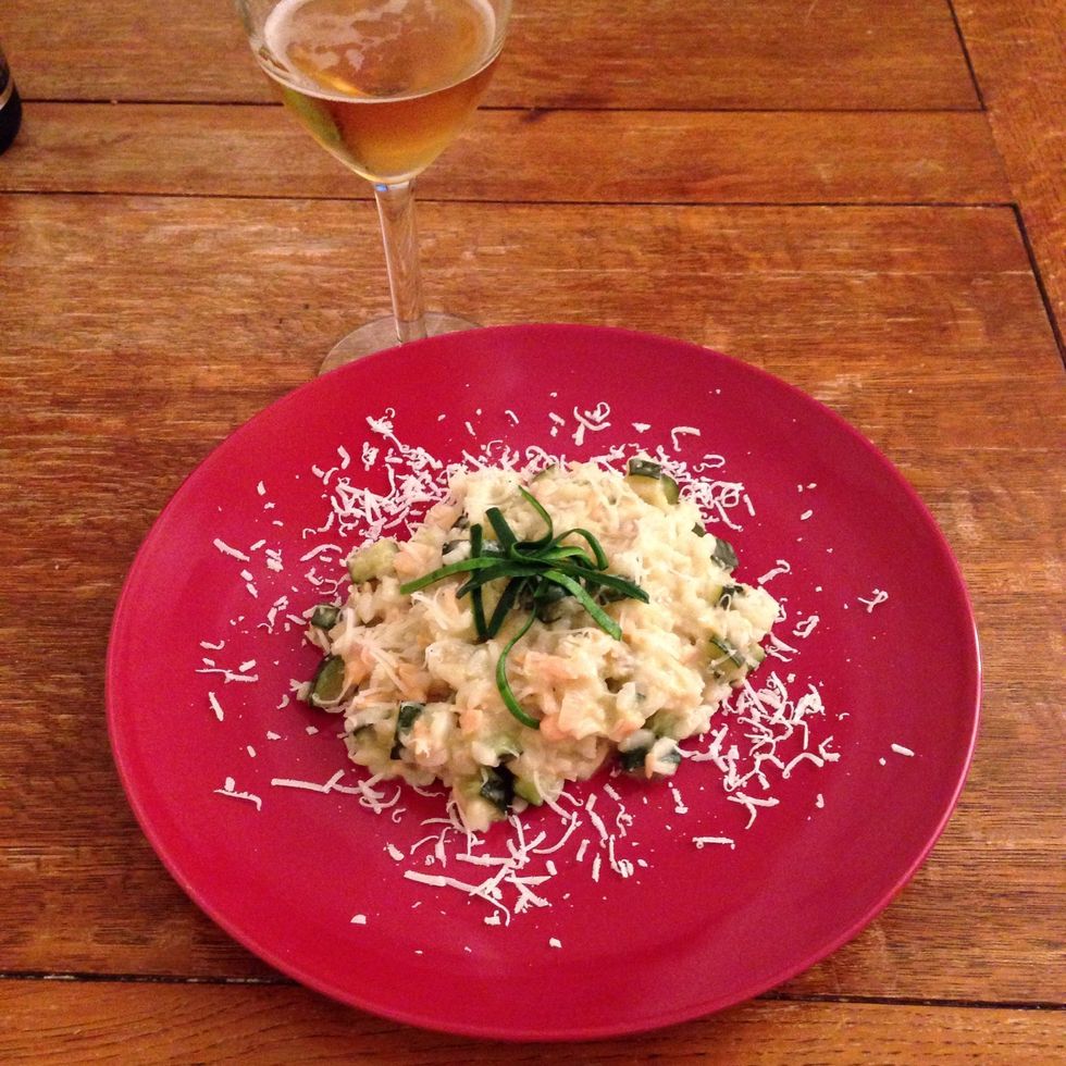 Plate. Shave some more parmesan and add the courgette peel on top to garnish.