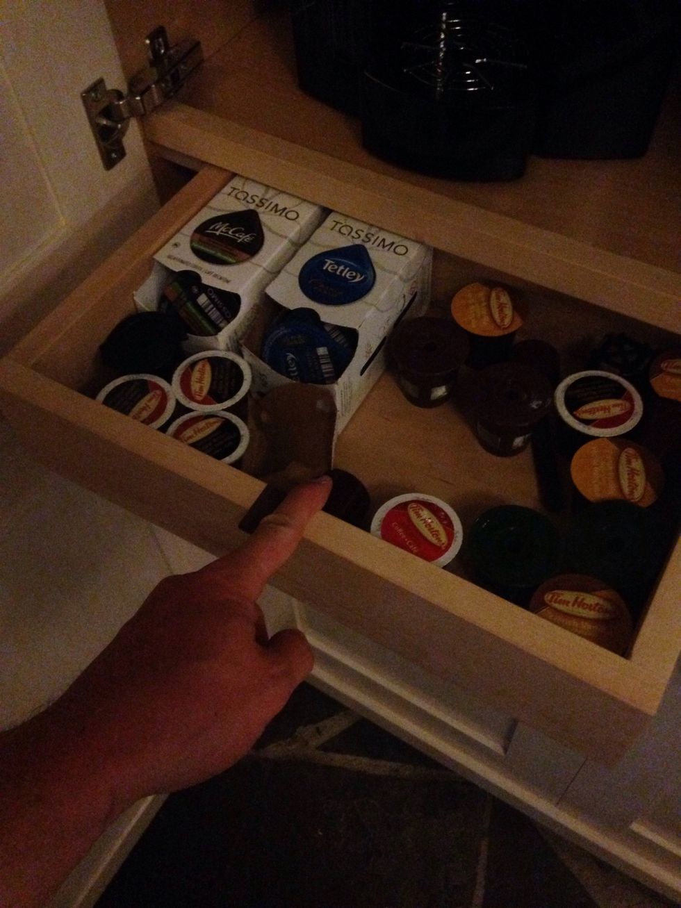 Please enjoy complimentary coffee below the coffee machine