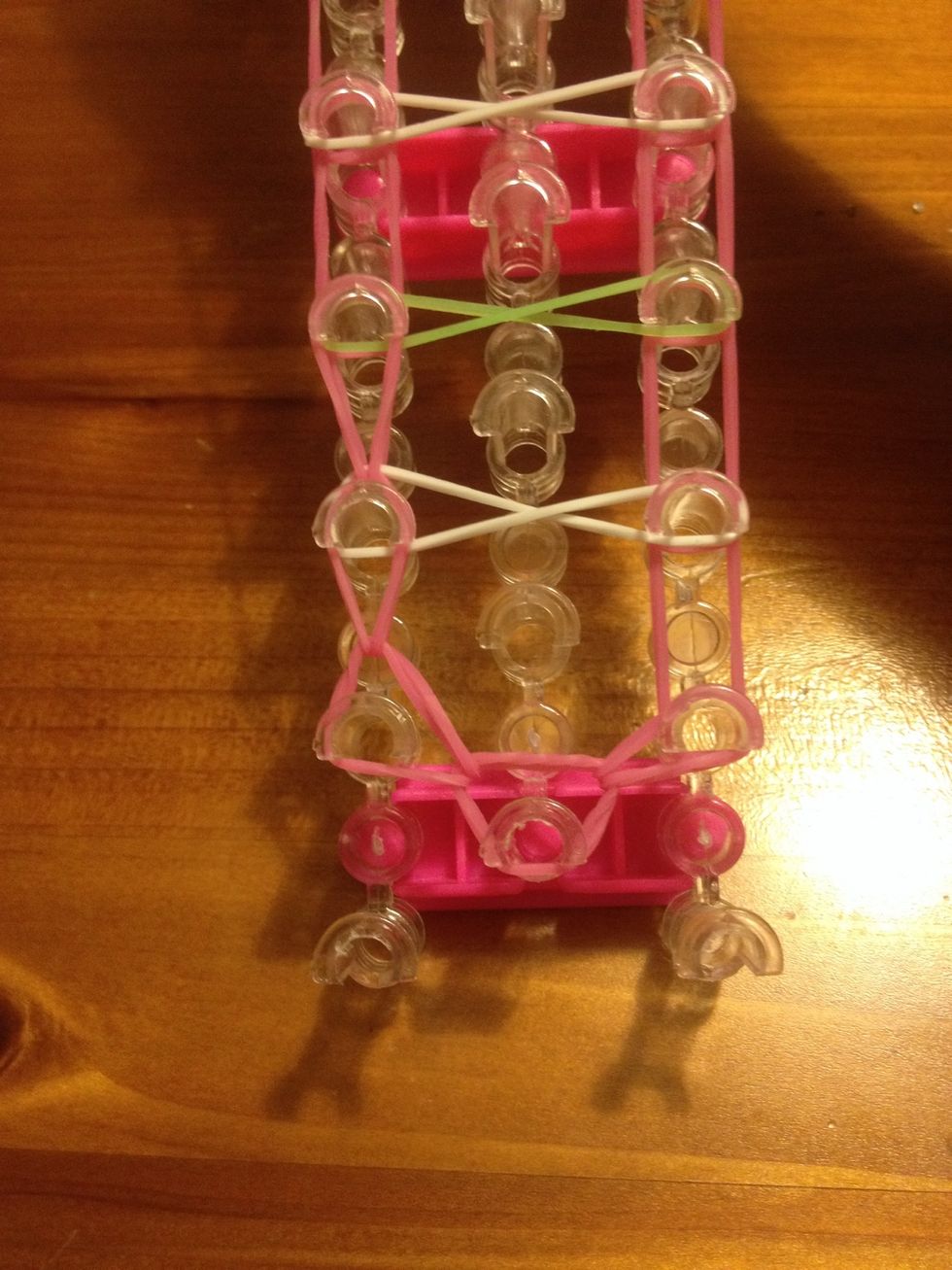 Please not its only the PINK or "a" bands im Pulling up an through the pins