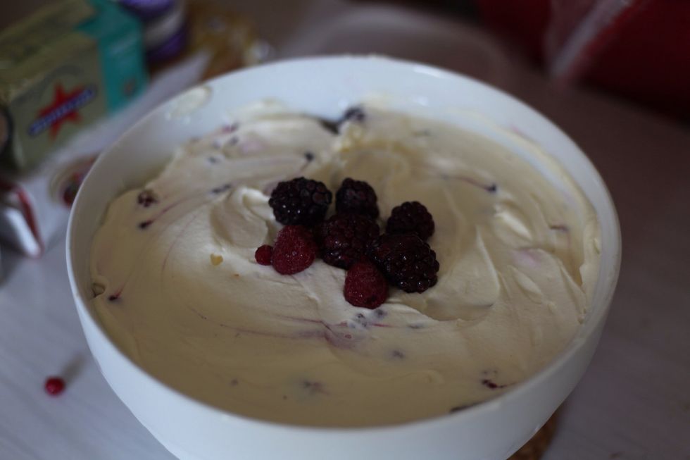 Plop... Plop.... Plop... I don't know why, but this is the sound that came to my head when I saw Dumia dropping the berries onto this dish.