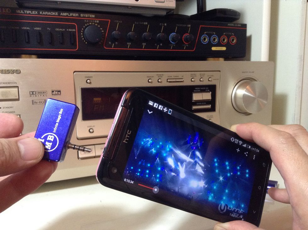 Plug in the IMB Music Transmitter to your Droid DNA by HTC