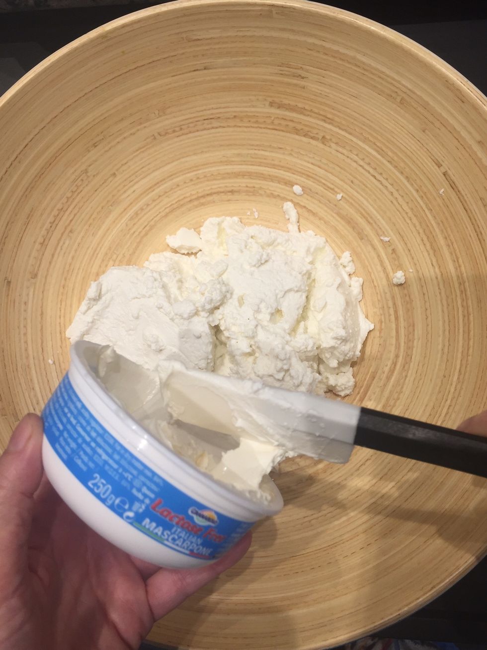 Plus 250 g mascarpone or clotted cream