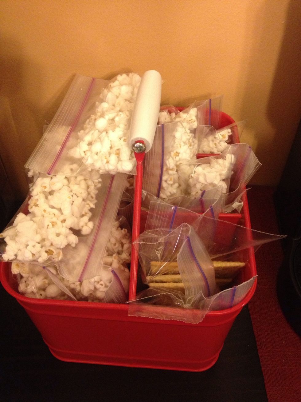 Popcorn and crackers in caddy, that's it now you have better snack options than chips and junk!