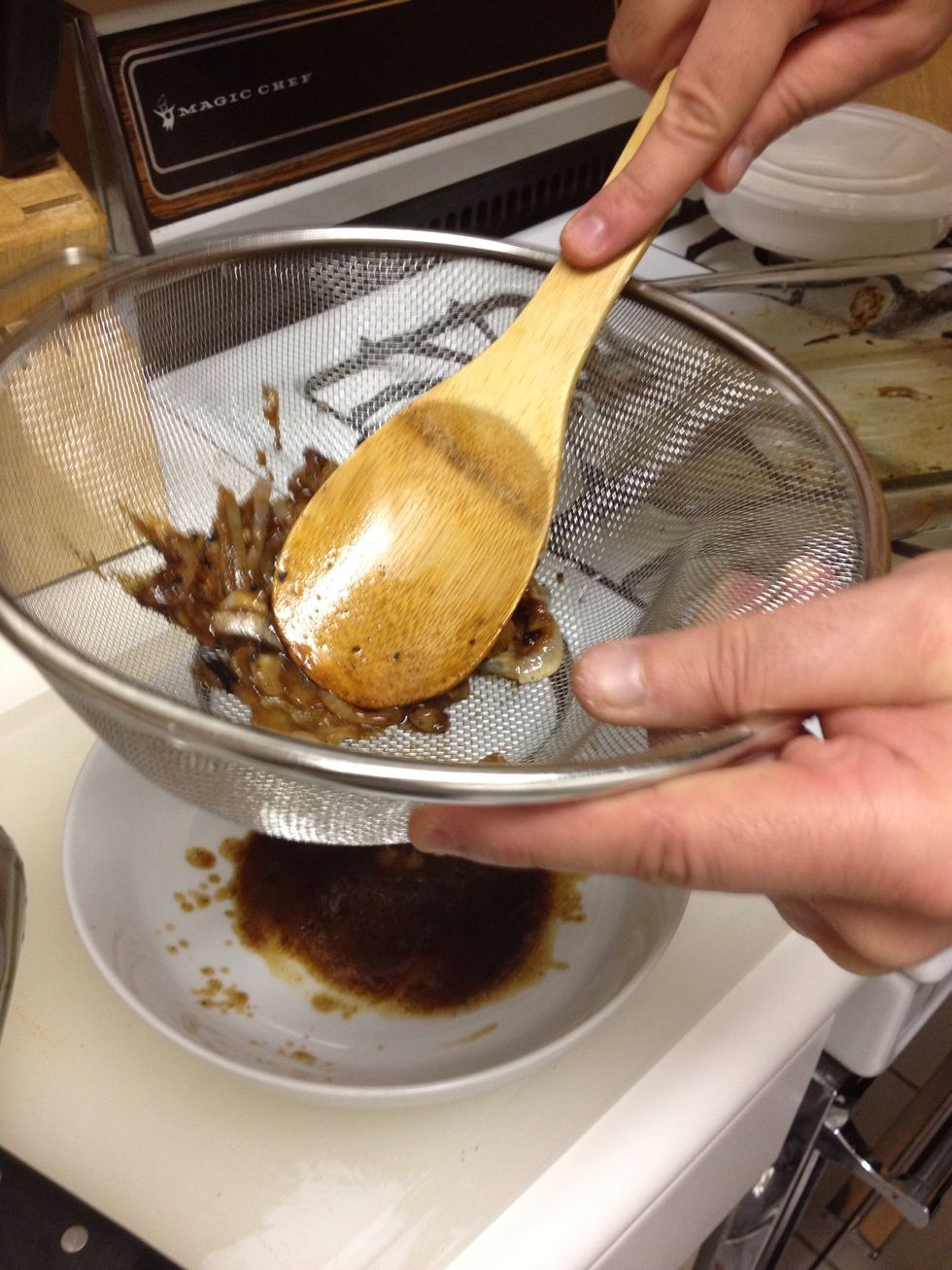 Pore the oven tray threw (not sure how its called in English) squzze out all the juices from onion