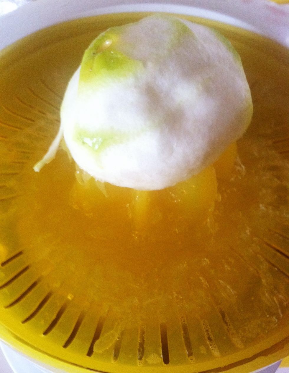 Position center of lime directly over tip of juicer and gently press down. The rotation of the juicer will do the rest.