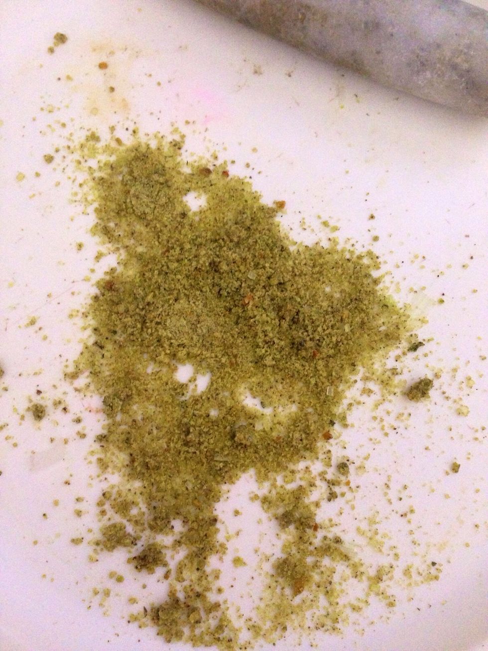 Pound the broth/seasoning cube into fine powder and keep aside