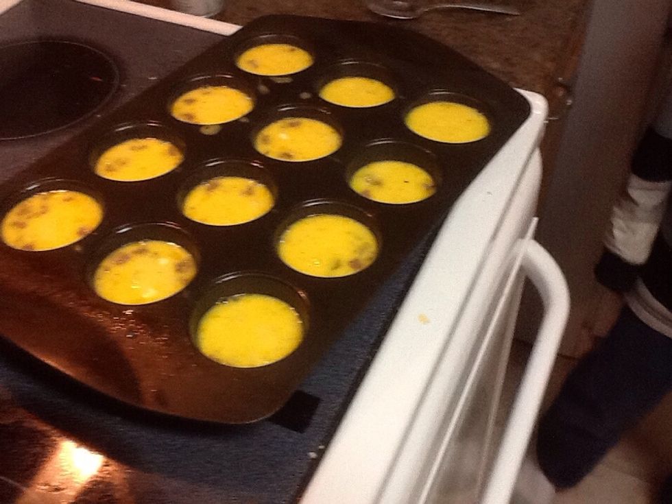 Pour 1/4 cup egg mix into muffin pan