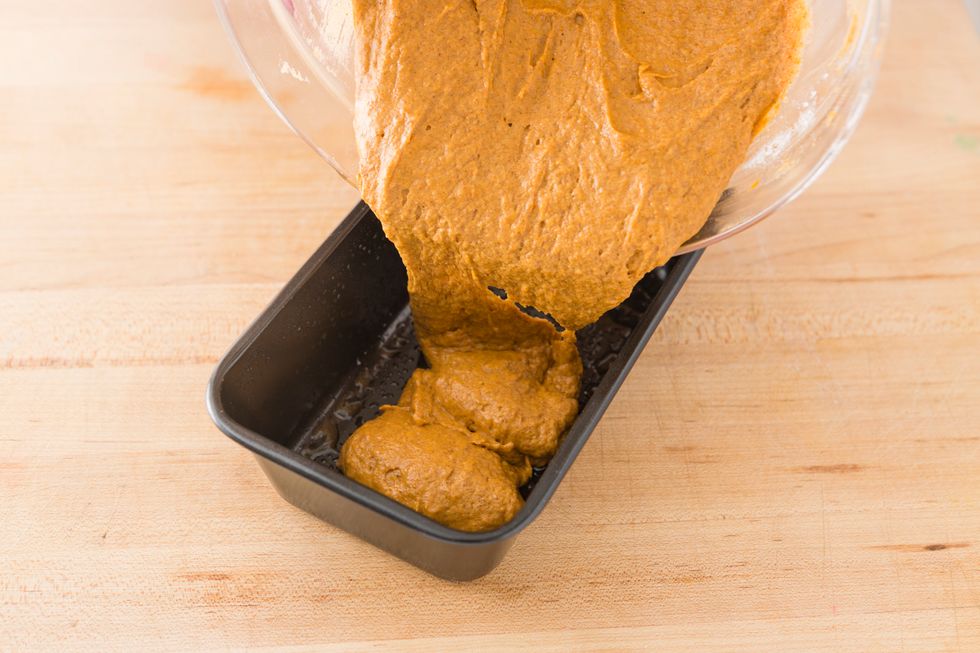Pour 2/3 of the batter into the pan. Smooth the top lightly with a spatula and push the batter so that it reaches all the sides and corners of the pan. Set it to the side.