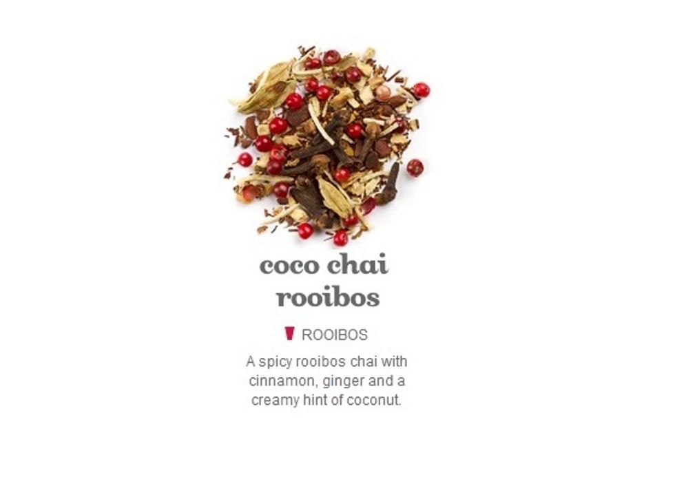 Pour 4 cups (1 L) of boiling water on the tea of your choice and allow to infuse for 30 minutes. I used DAVIDsTEA's amazing Coco Chai Rooibos.
