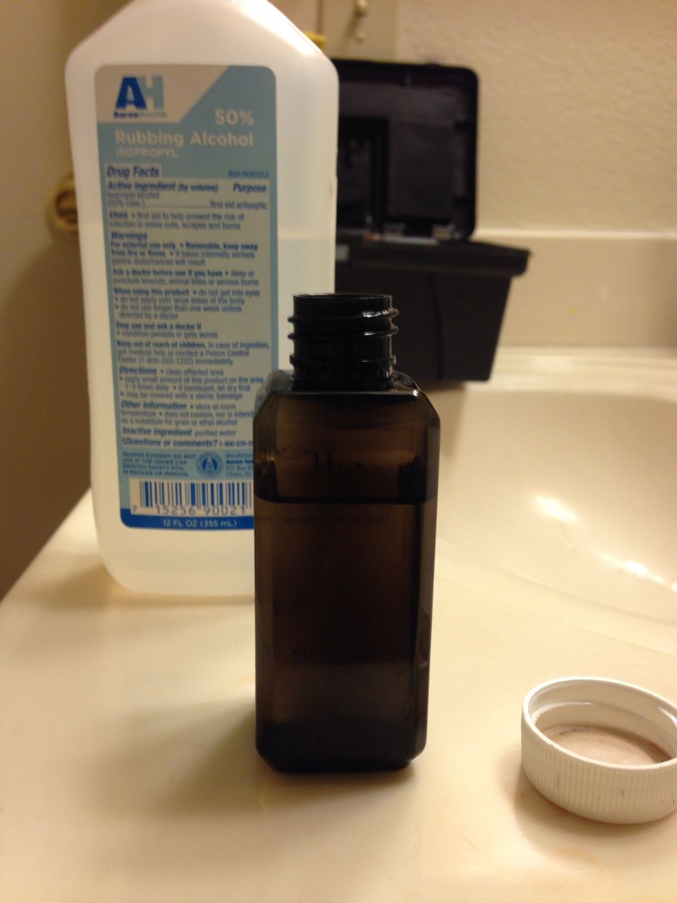 Pour 9 parts alcohol into your bottle.