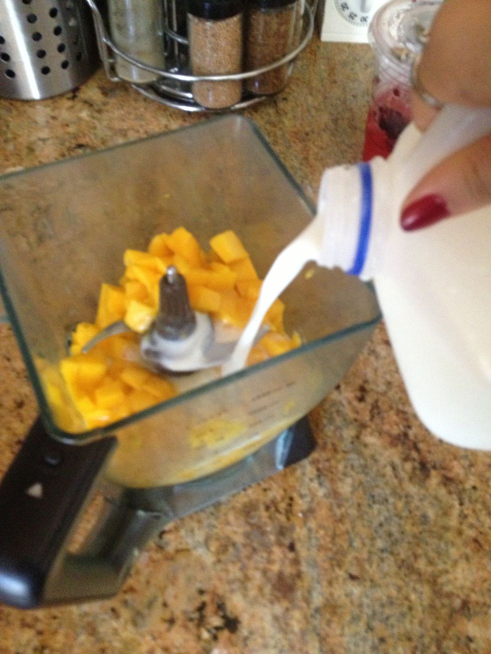 pour as much milk as your heart desires ( I pour a cup of milk )