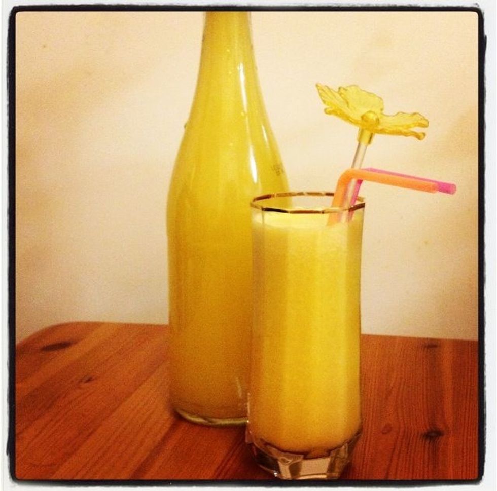 Pour in glass bottle. Store in fridge and use within 24 hours. Note: If you use a cold press/slow juicer, then this can be stored for up to 72 hours (see juicer recommendations). ENJOY!!
