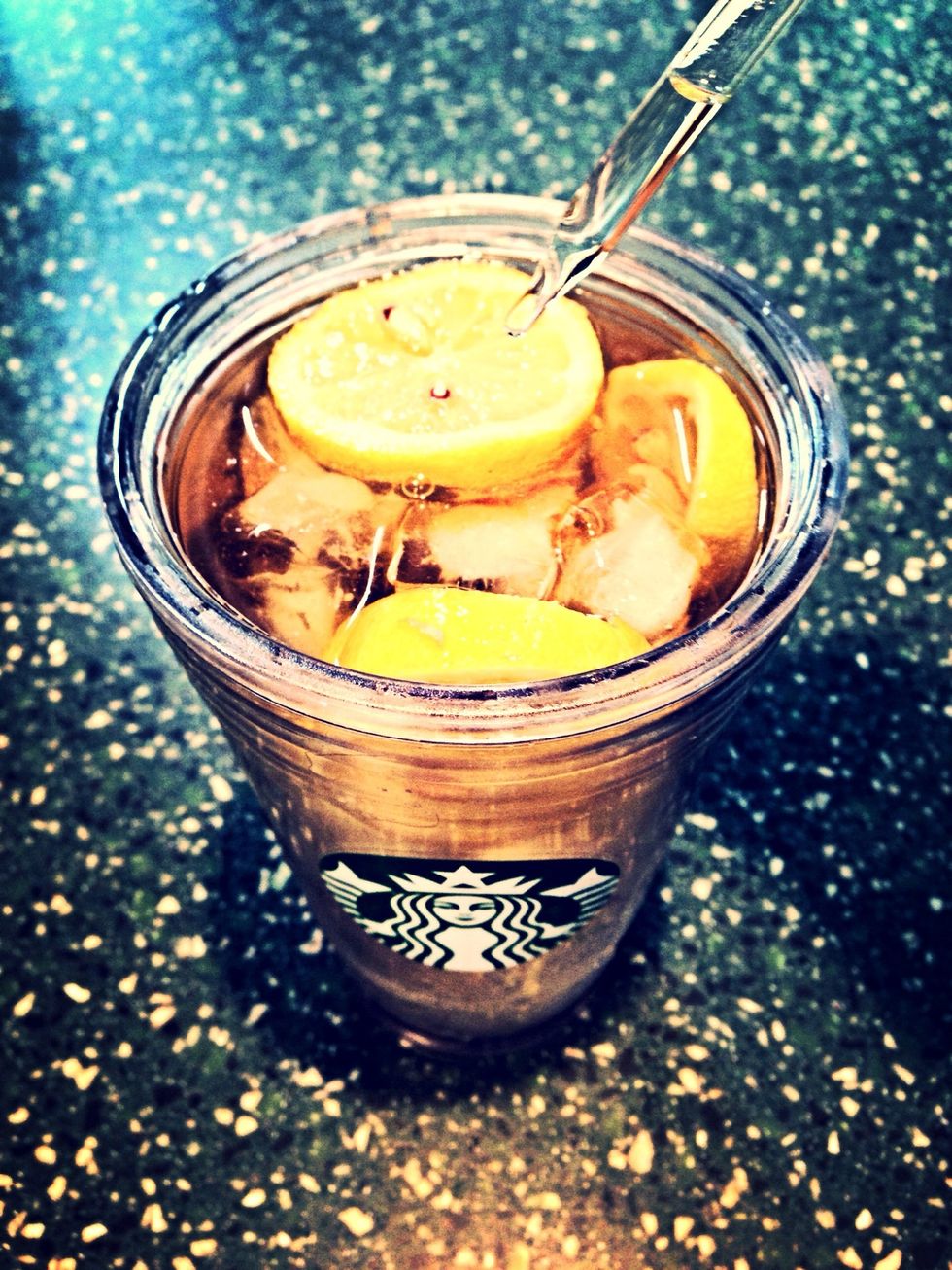 Pour in green tea after 20 minutes and add about 5 drops of stevia