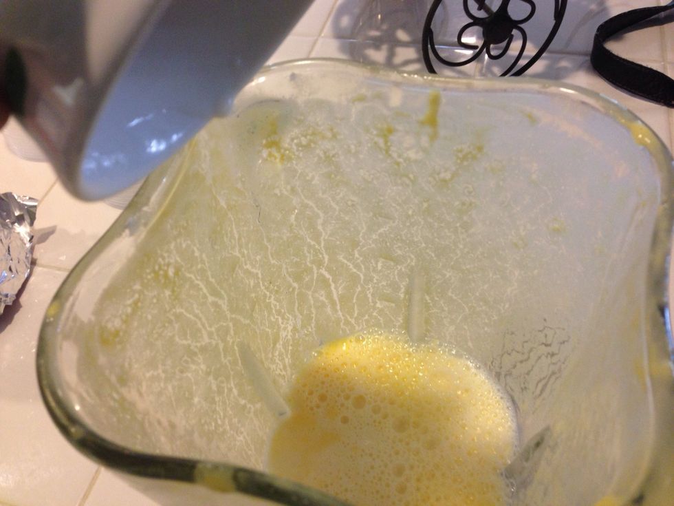 Pour it into the blender (it's not supposed to be yellow!) the reason it is, is because I'm making a second batch hehe. :3 Don't judge meeeee