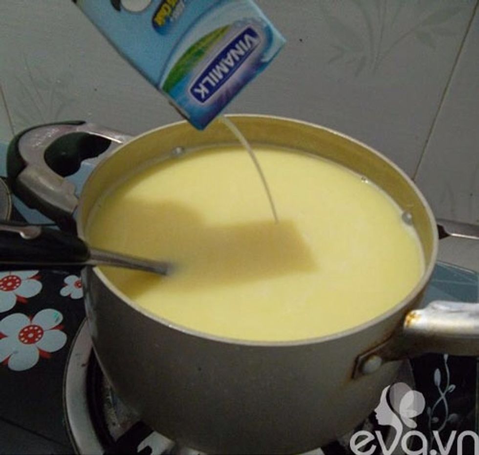 Pour milk in and countine boil in abt 10mins. Add suger as much as you want \ud83d\udc4c