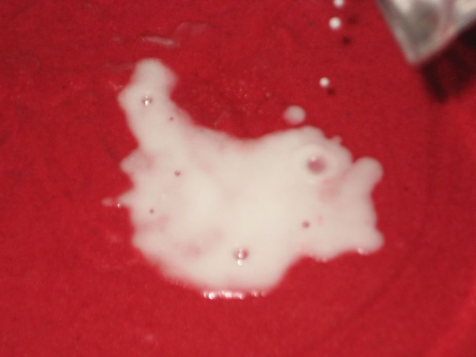 Pour onto batter while fizzy.