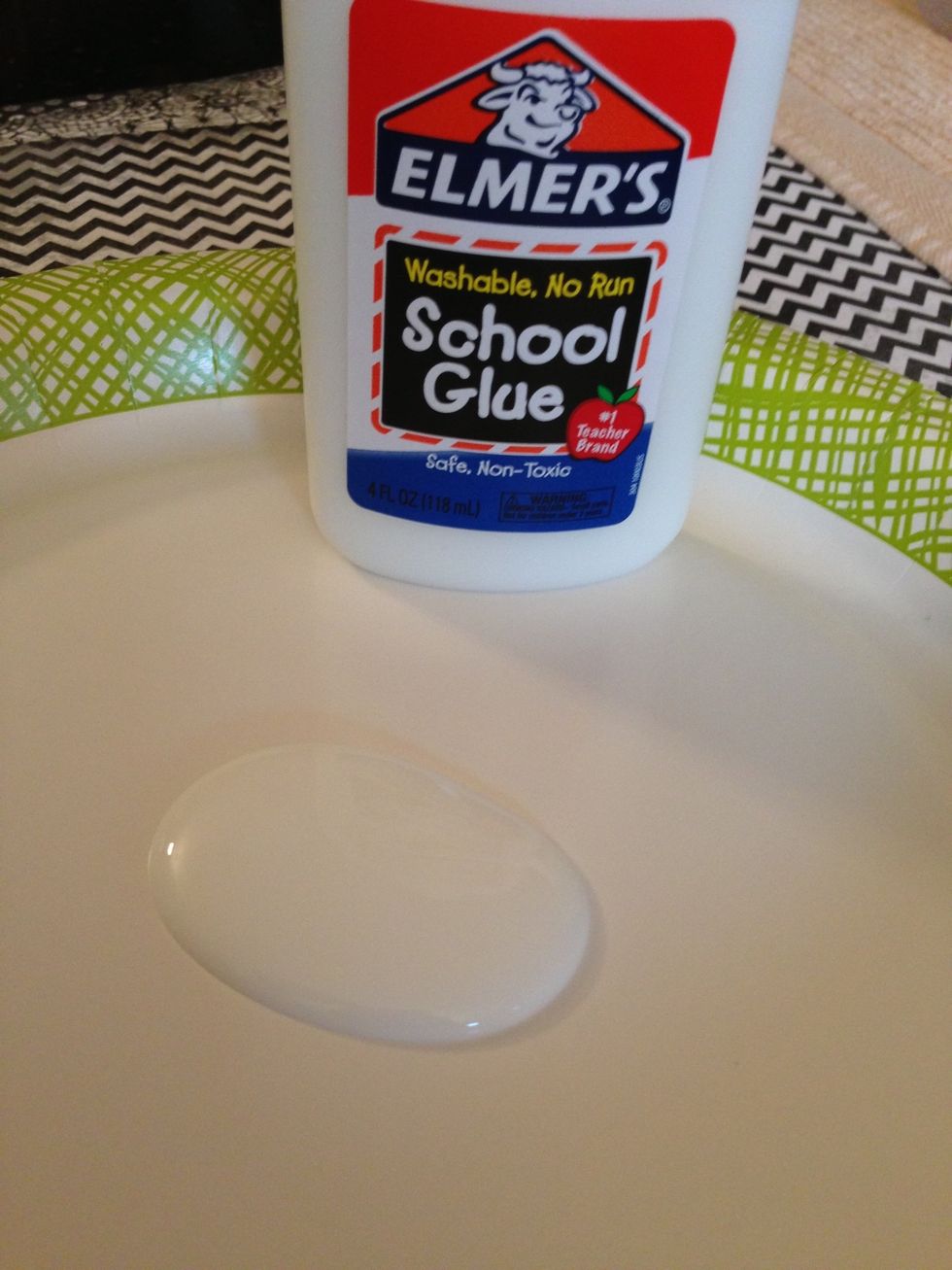 Pour out your glue.