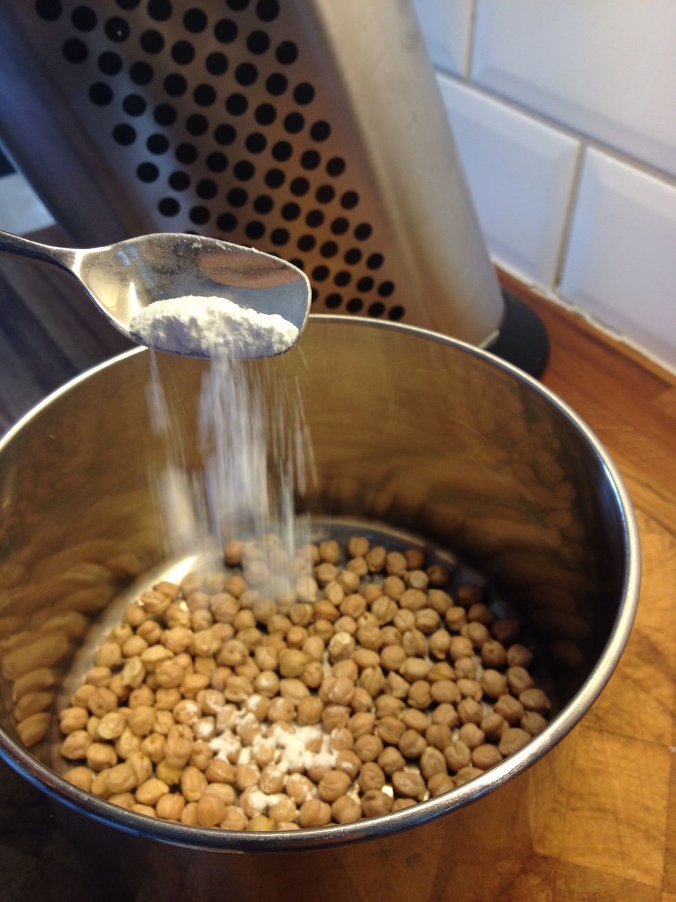Pour over 1 Tsp Bicarb.