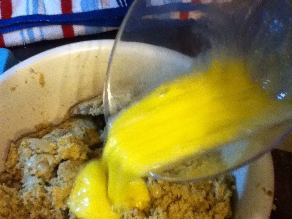 Pour over your seasoned mix.