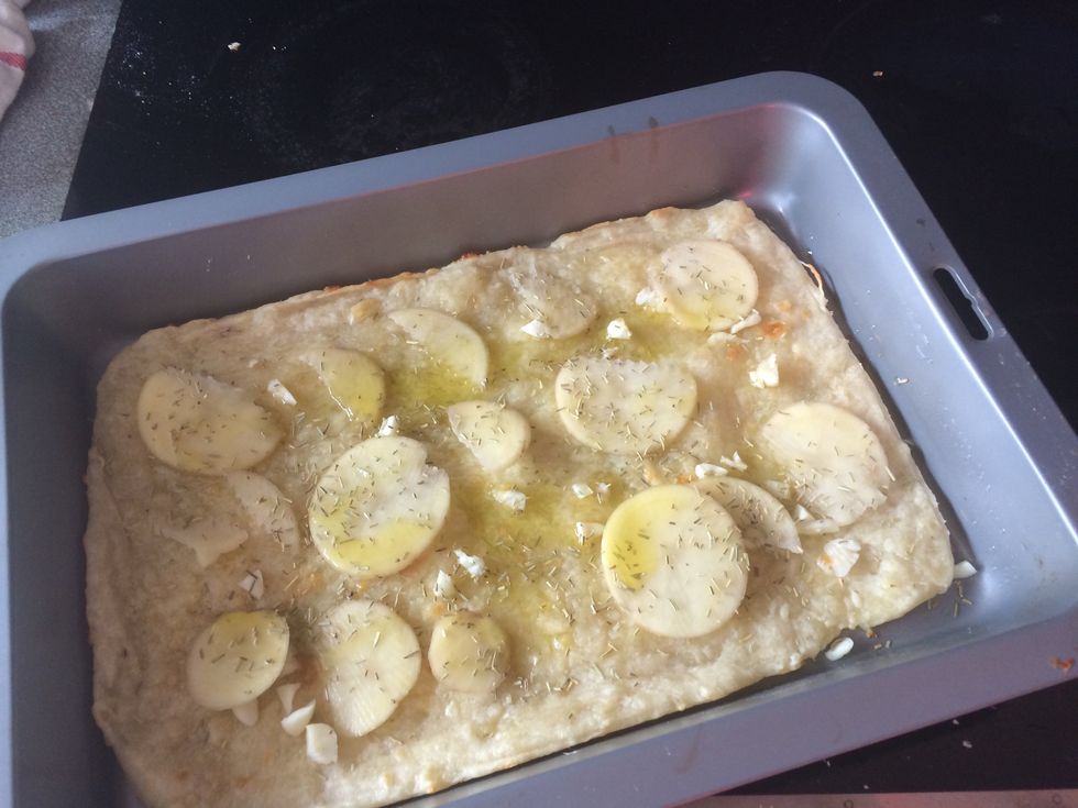 Pour some oil over the top.