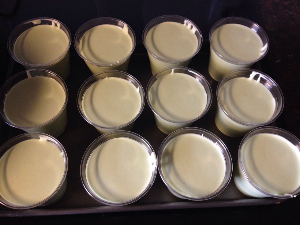 Pour the cheese cake into serving sizes