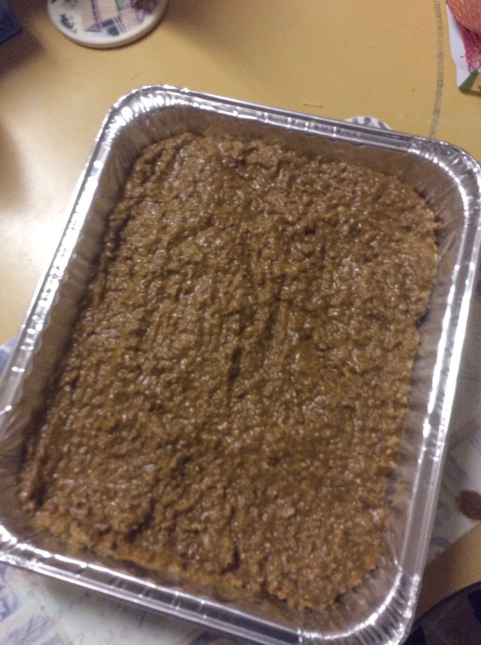 Pour the chili over the onion and cheese