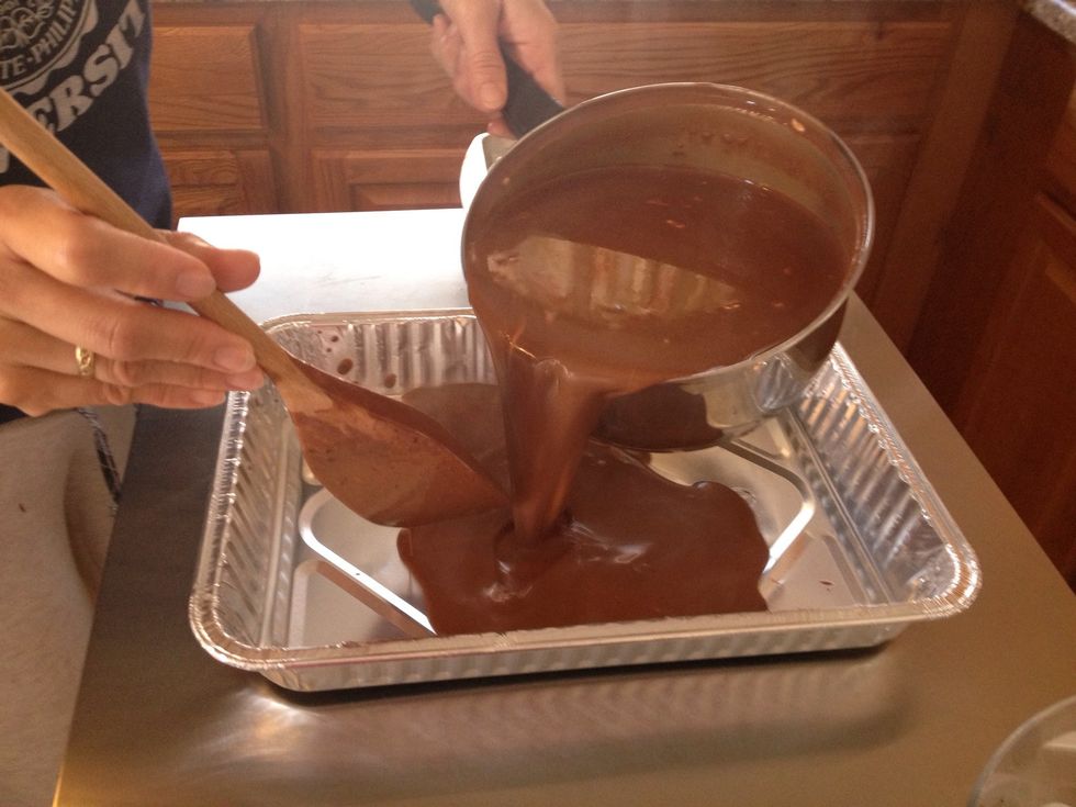 Pour the chocolate mixture. Be sure to leave space for the cream layer.
