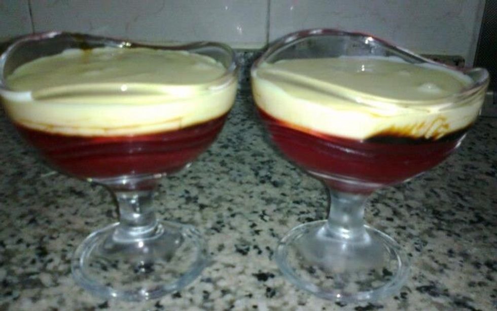 Pour the mixture on the top of a cup and enter it again to the fridge for ( 2-4 ) hours