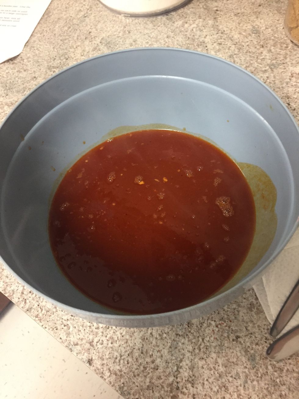 Pour the sauce into a bowl